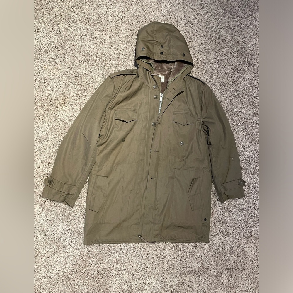 Vintage 1980s German military snow jacket